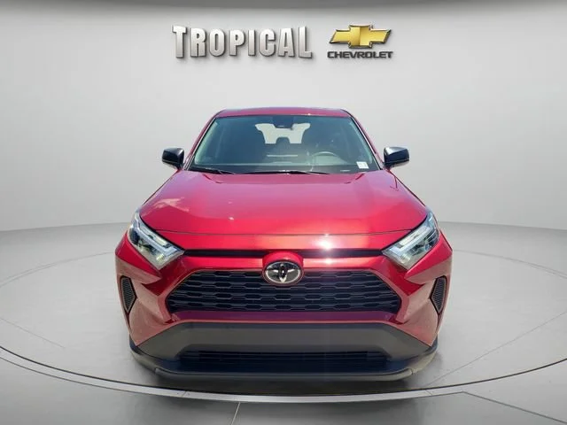 Used 2025  Toyota LE image 8