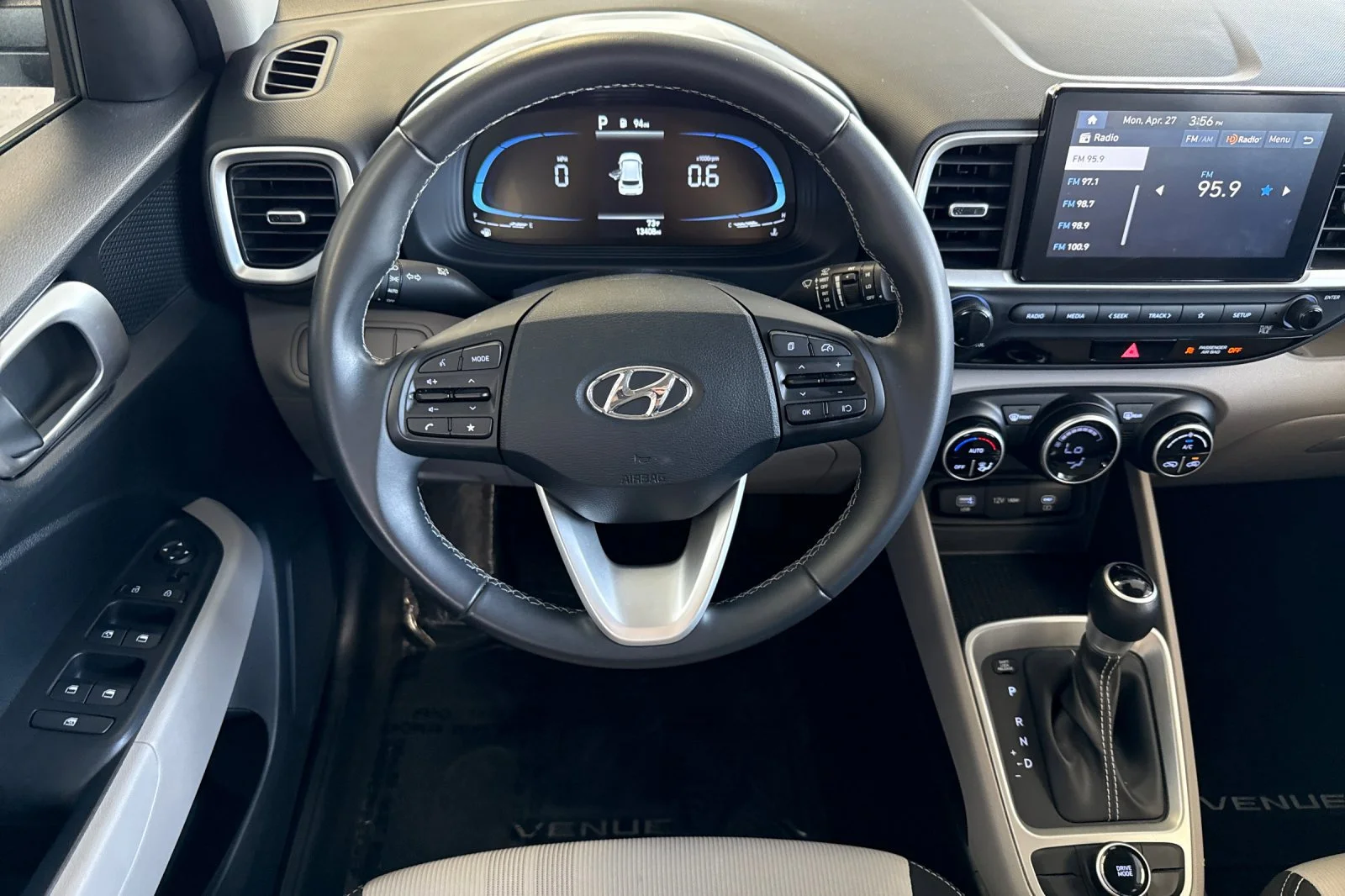 Used 2025 Ecotronic Gray Hyundai SEL image 14