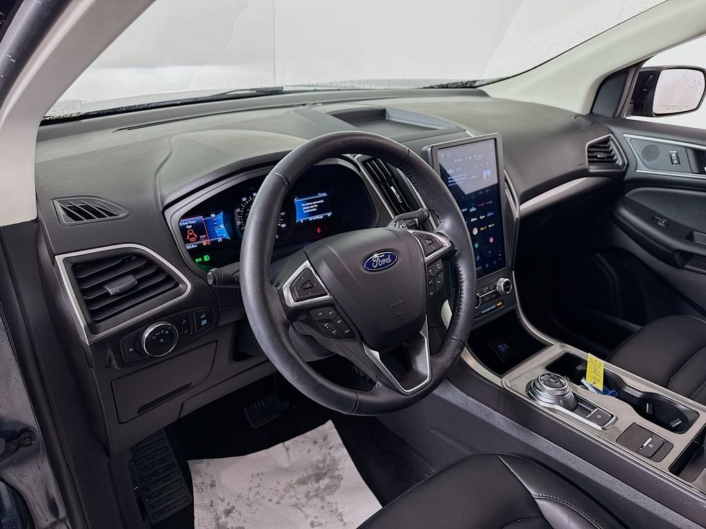 Used 2024 Stone Blue Metallic Ford SEL image 13