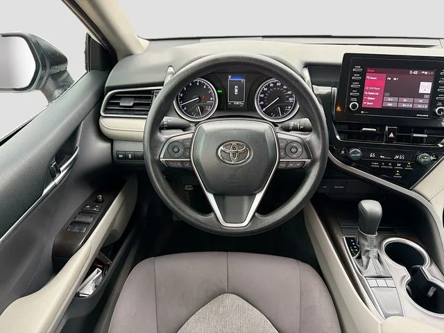Used 2024 White Toyota LE image 22