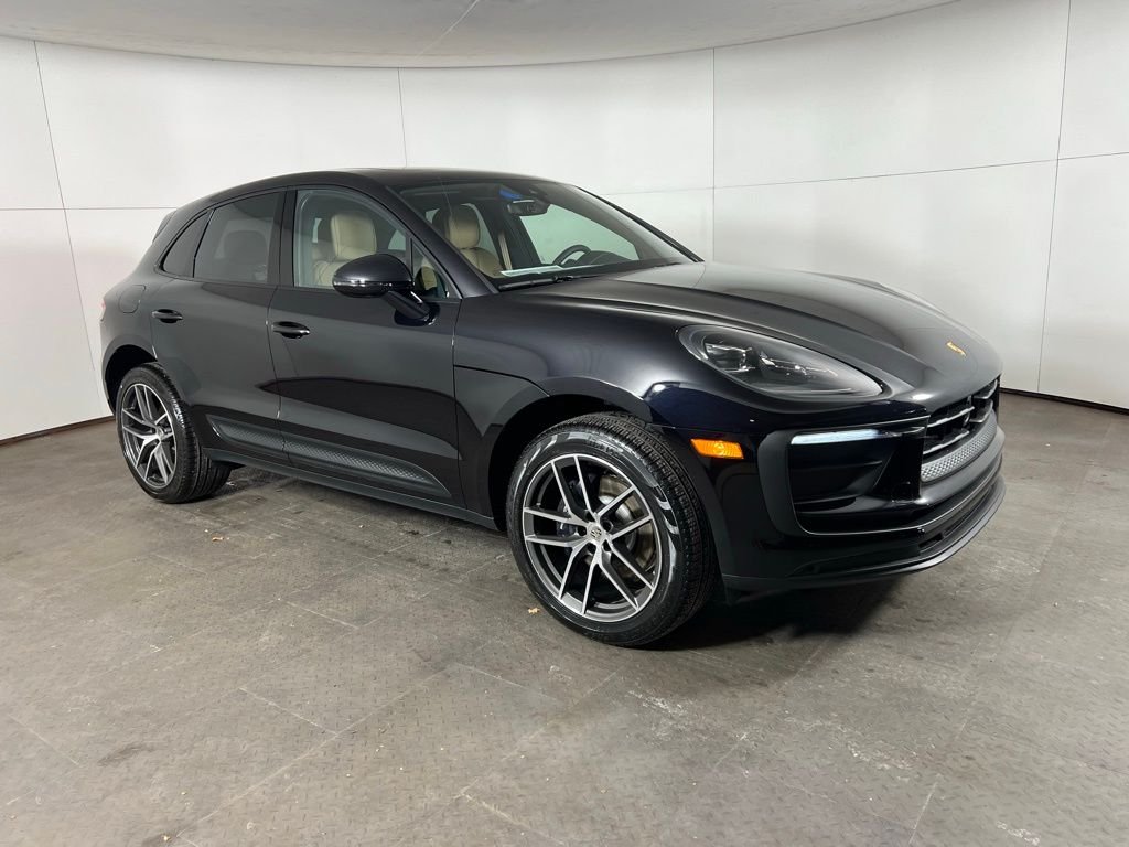 2026 Porsche Macan Base - Photo 9