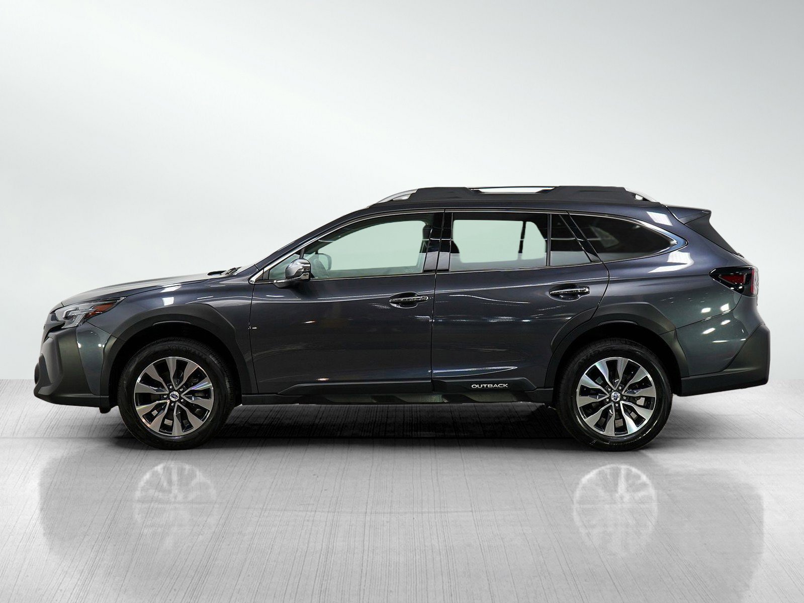 Used 2025 Subaru Outback Touring with VIN 4S4BTGPD6S3102580 for sale in Burnsville, Minnesota