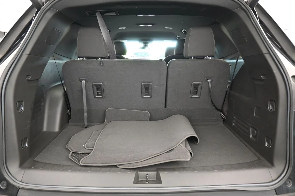 Used 2023 Mosaic Black Metallic Chevrolet LT image 35