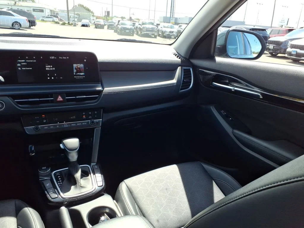 Used 2024 Blue Kia EX image 15