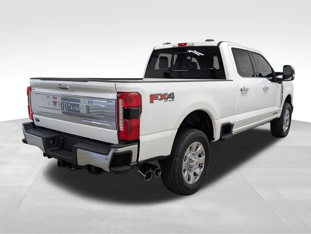 New 2026 Star White Metallic Tri-Coat Ford F-250® King Ranch® image 27