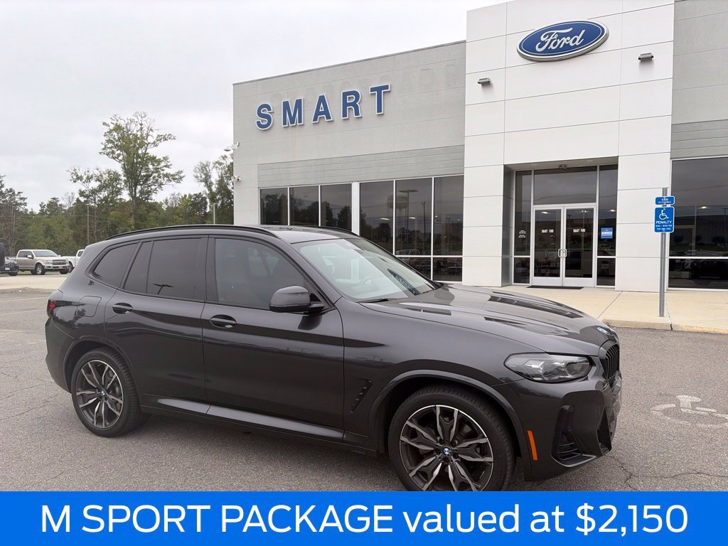 Used 2024 Dark Graphite Metallic BMW sDrive30i image 2