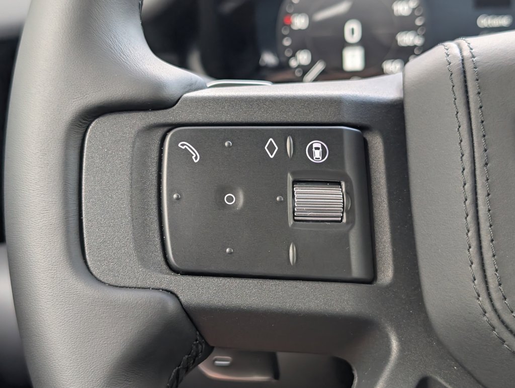 New 2026 Santorini Black LAND ROVER V8 image 28