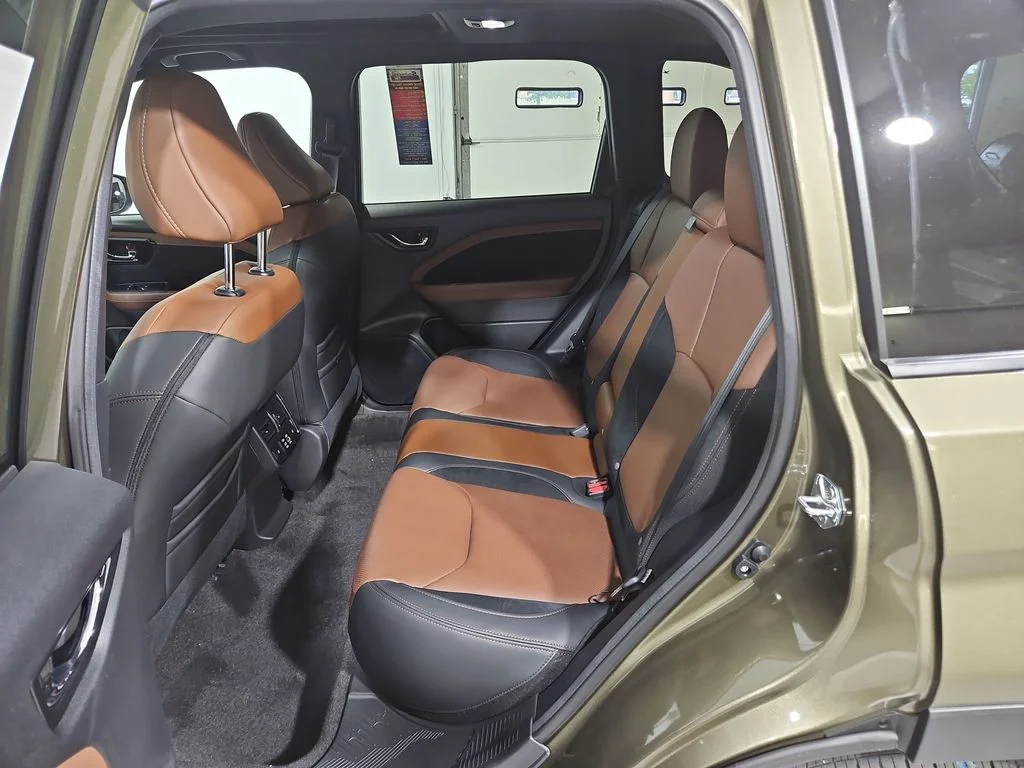 New 2026 AUTUMN GREEN METALLIC Subaru Touring image 26