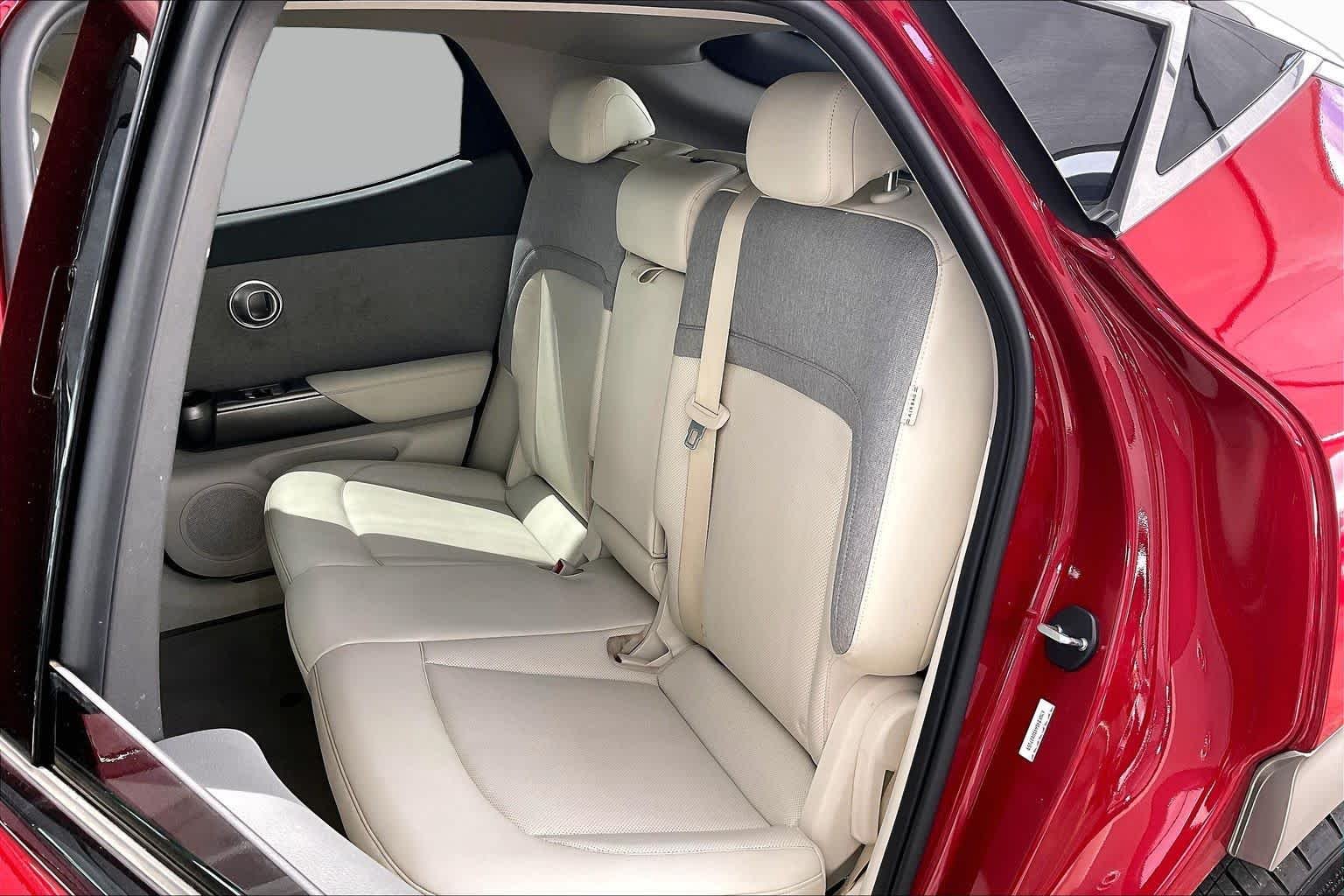 Used 2025 Mauna Red Genesis Standard image 20