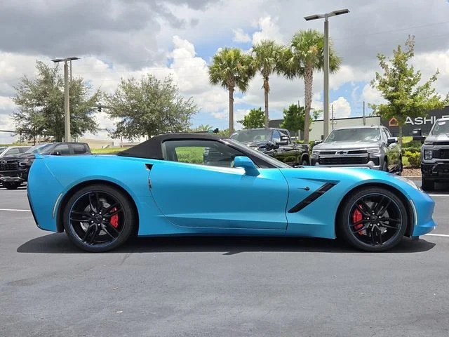 Used 2019 White Chevrolet Stingray Z51 image 7