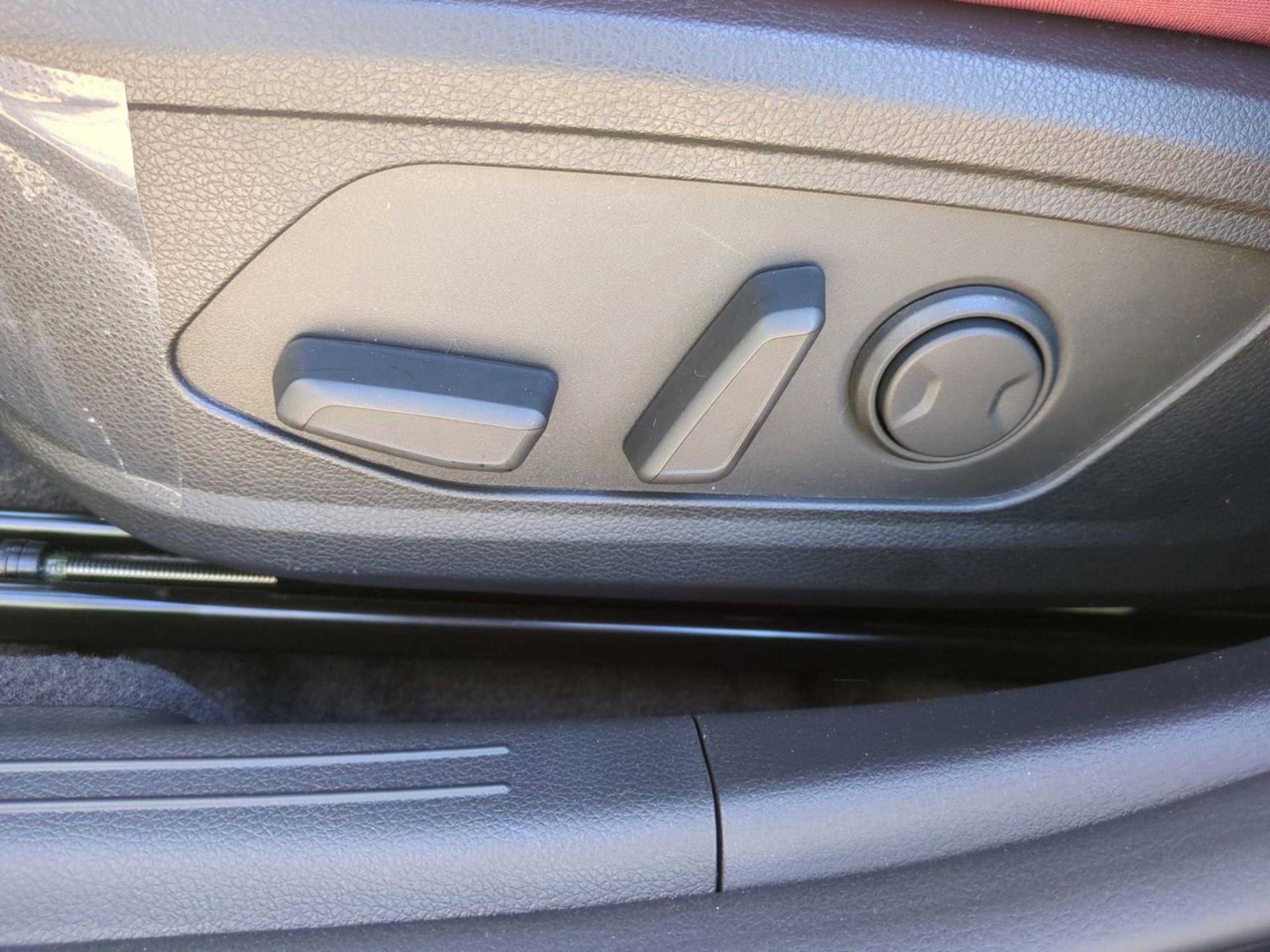 New 2026 Wolf Gray Kia GT-Line image 43