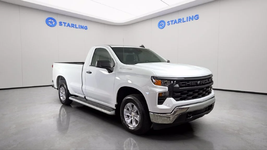 Used 2025 Summit White Chevrolet WT image 15