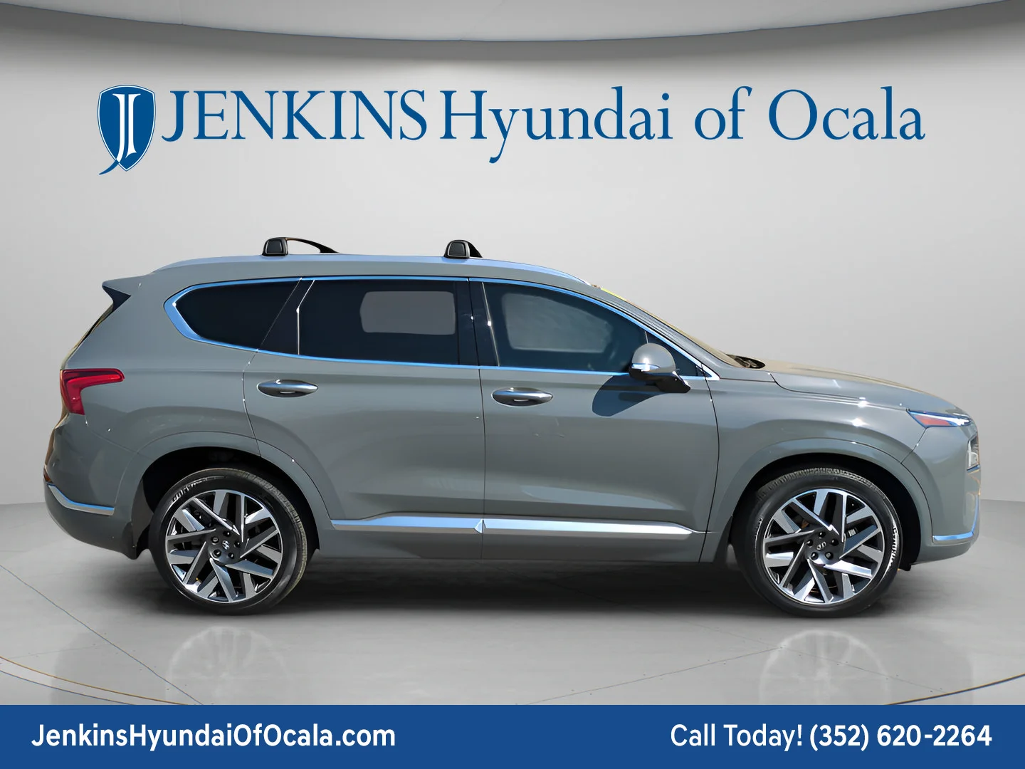 Used 2022 Hampton Gray Hyundai Calligraphy image 2