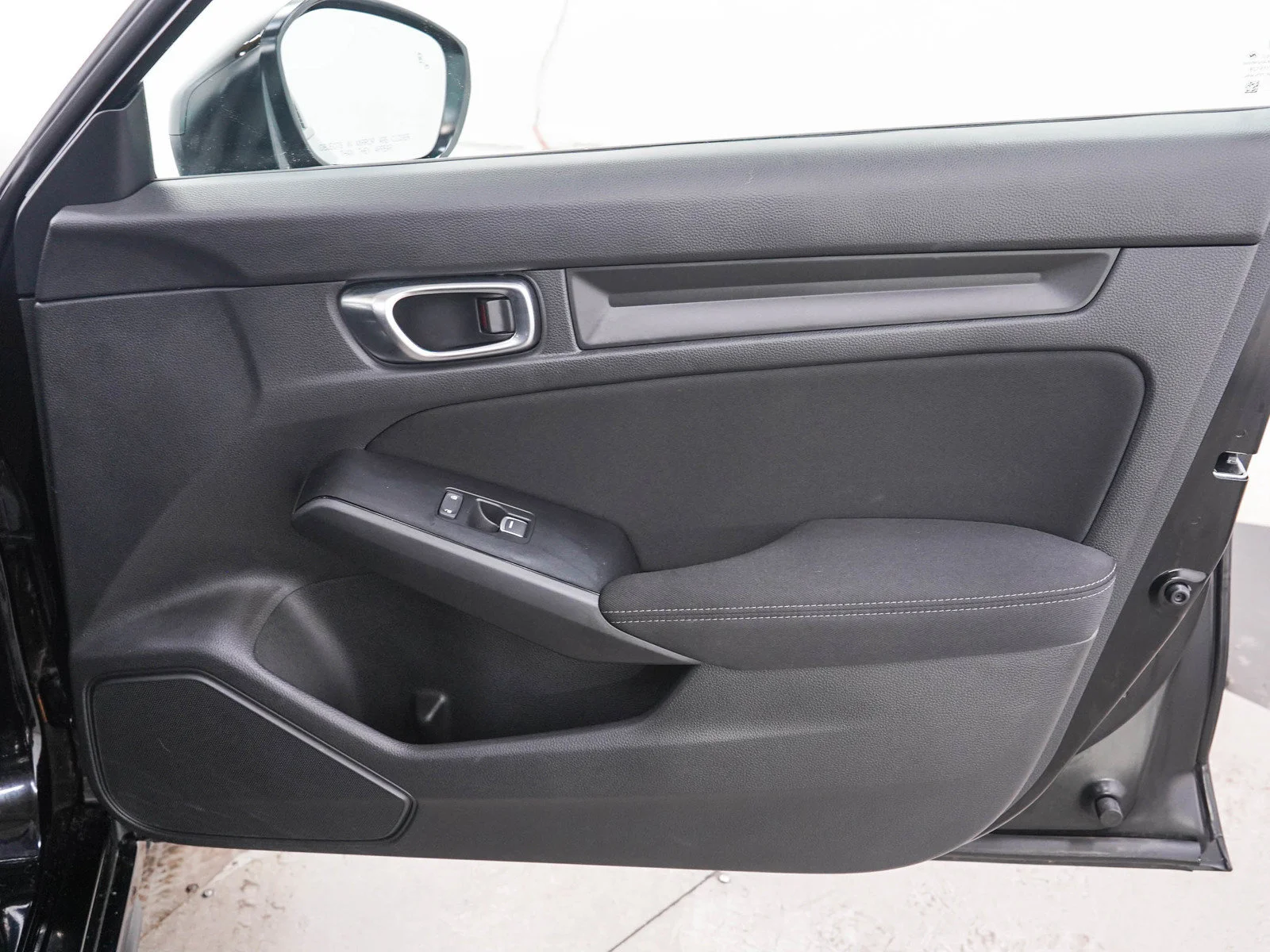 Used 2025  Honda 5D HATCHBACK 2.0L SPORT AUTO image 10