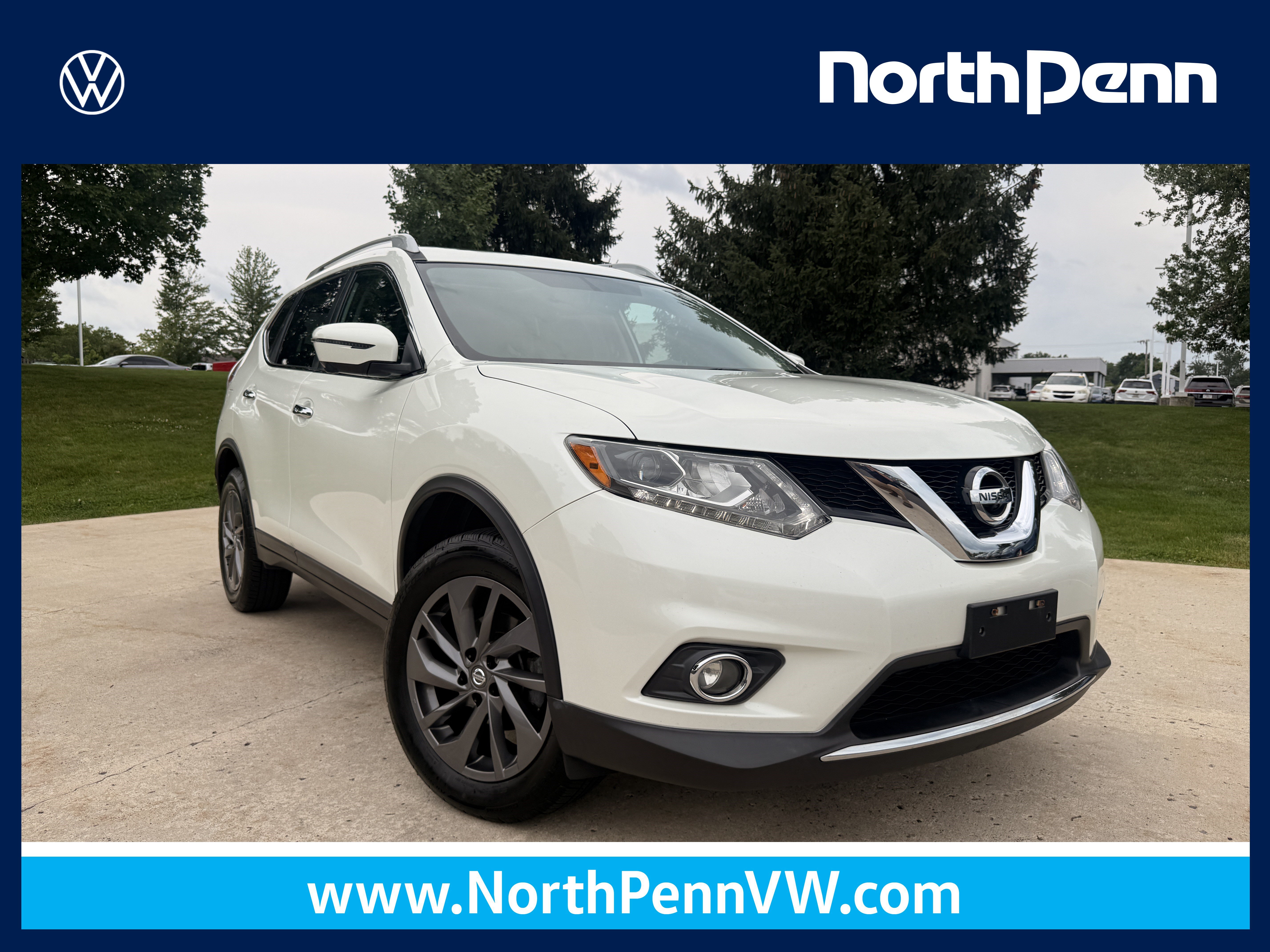Used 2016 Pearl White Nissan SL image 1