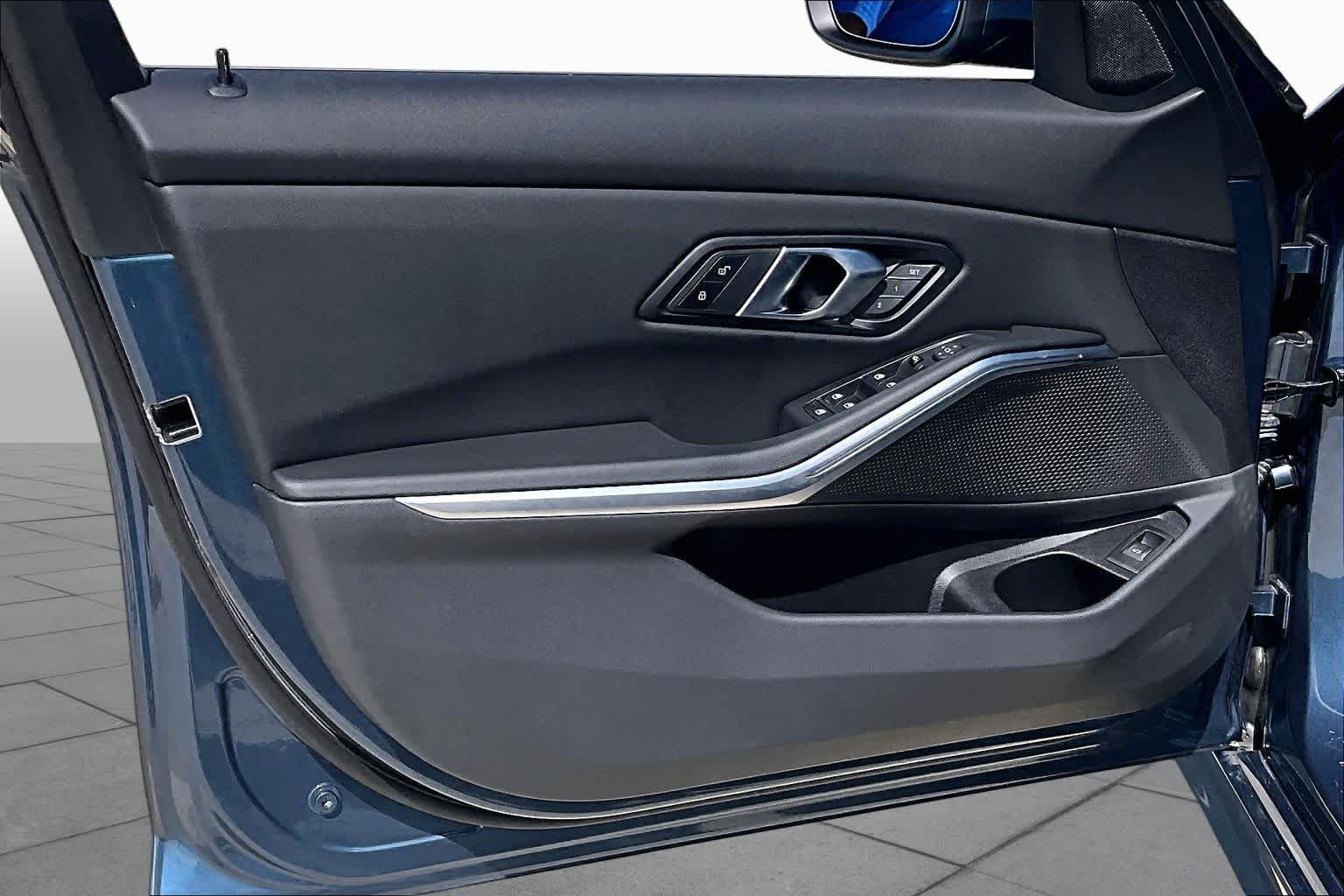 Used 2025 Arctic Race Blue Metallic BMW 330i image 23