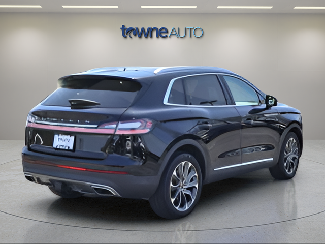 Used 2022 Black Lincoln Reserve image 5