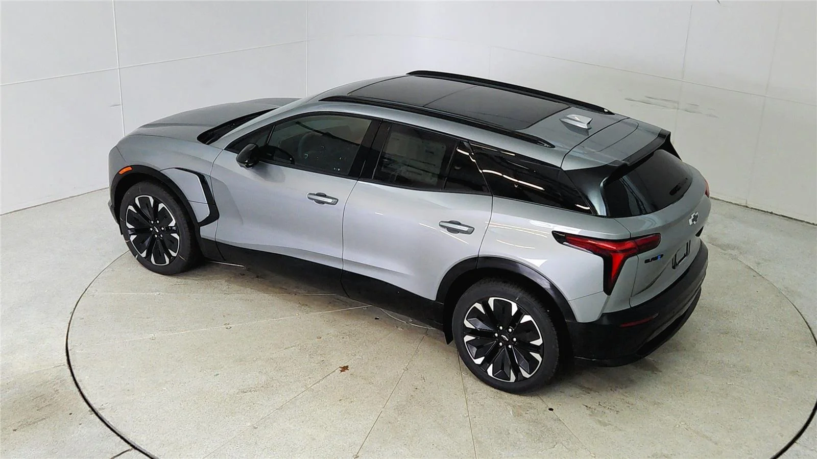 2025 Chevrolet Blazer EV RS - Photo 17