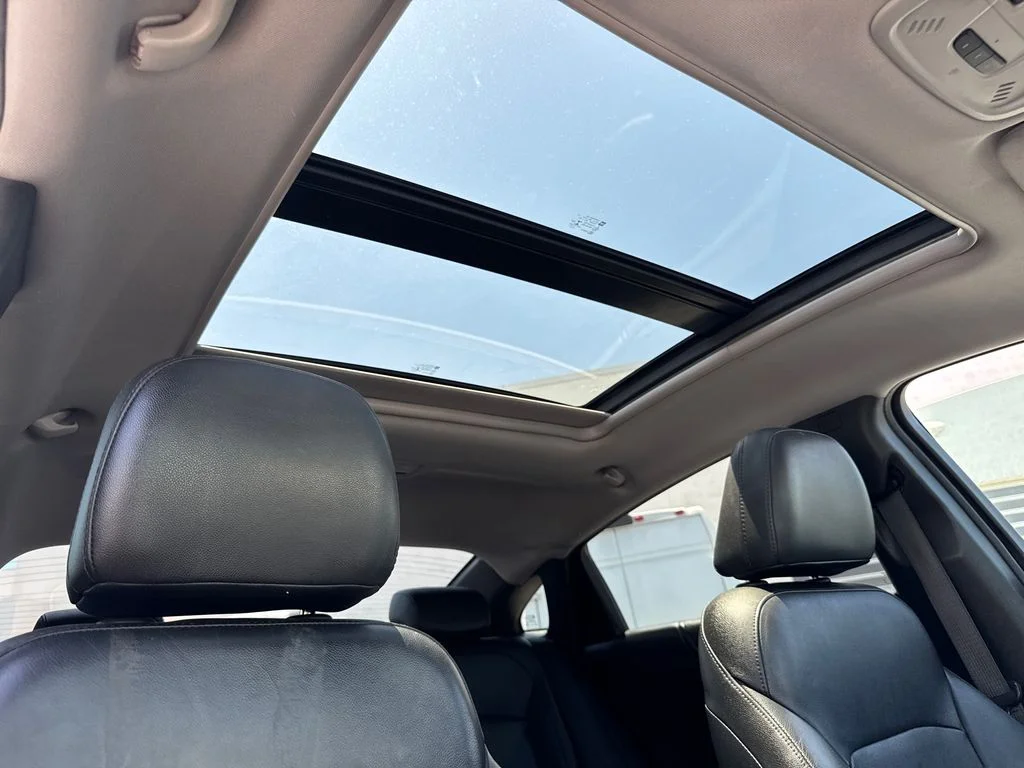 Used 2018 Gray Chevrolet Premier image 14