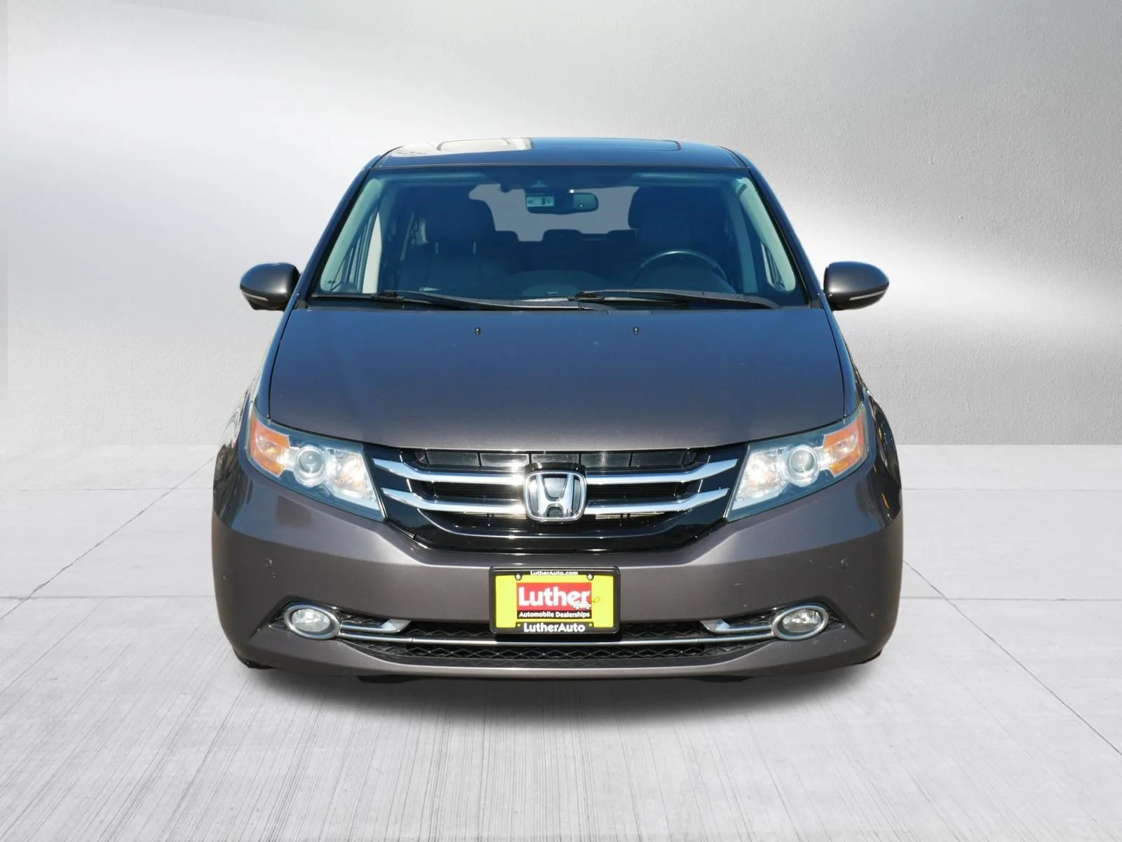 Used 2016 Honda Odyssey Touring with VIN 5FNRL5H95GB001364 for sale in Hopkins, Minnesota