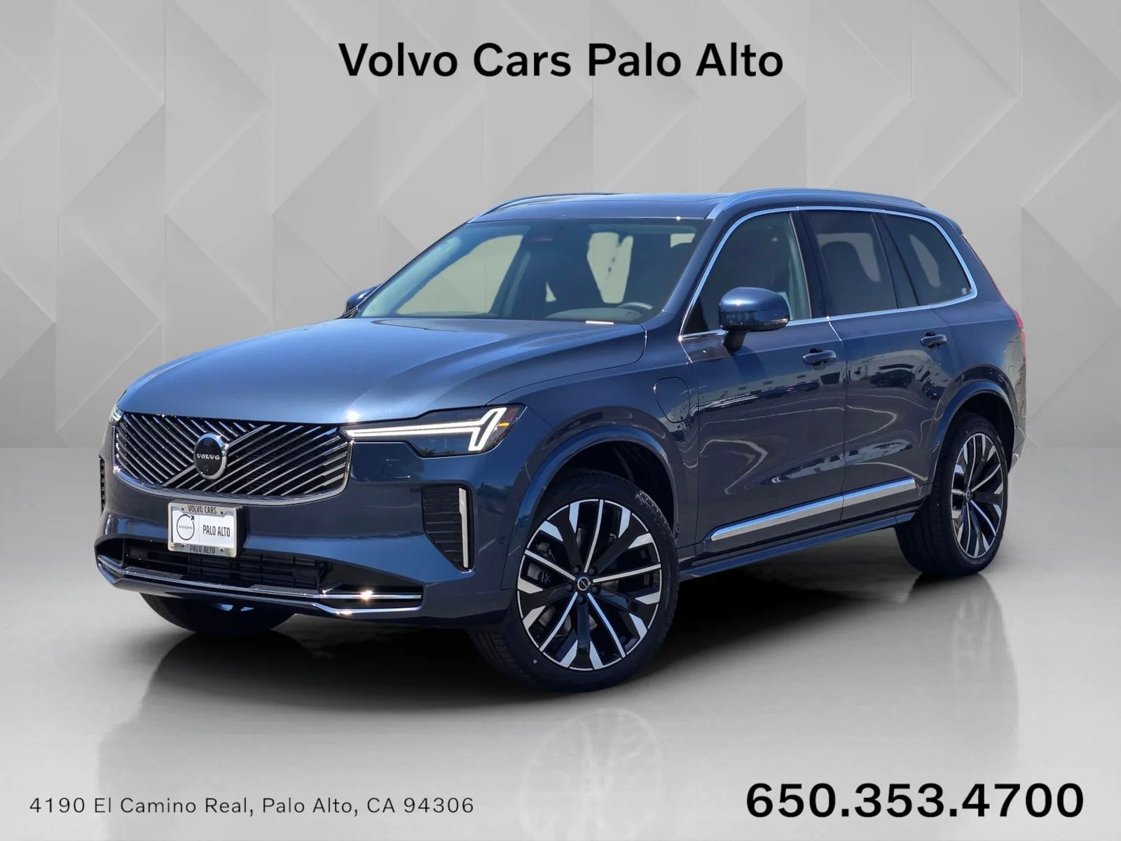 2026 Volvo XC90 T8 Recharge Plus Bright 7-Seat 4WD's photo