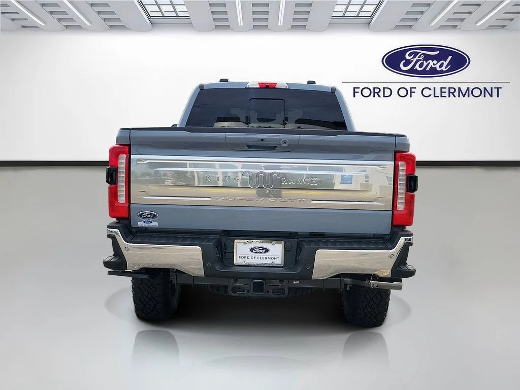 New 2026 Glacier Gray Metallic Tri-Coat Ford F-250® King Ranch® image 4