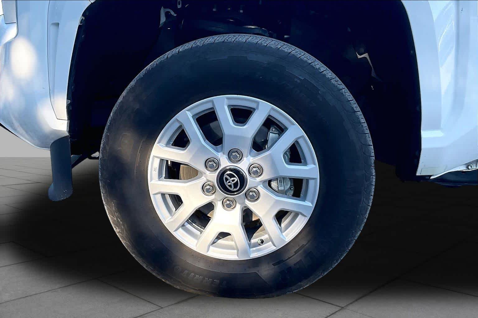 Used 2026 Ice Cap Toyota SR5 image 11