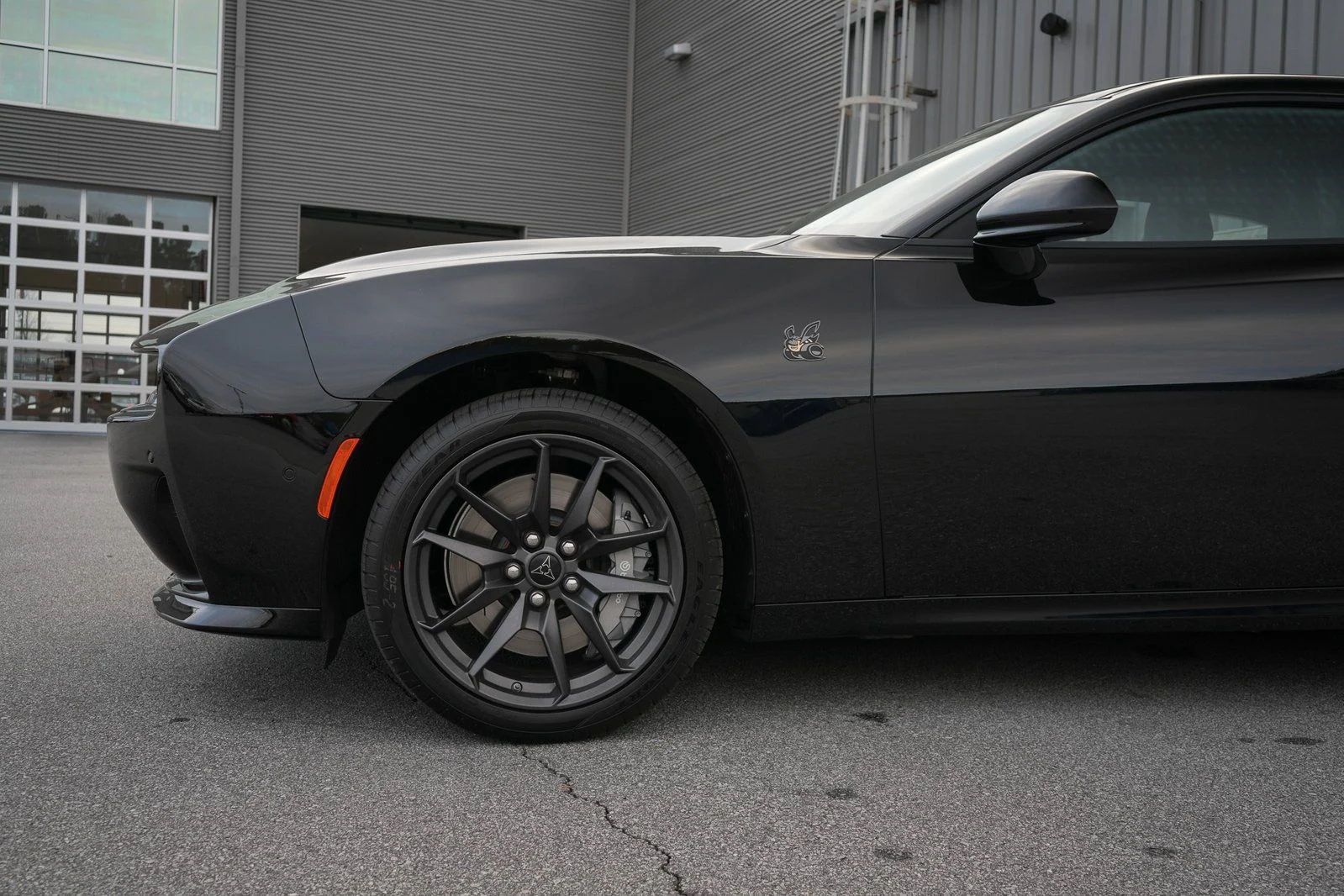 New 2026 Diamond Black Crystal Pearlcoat Dodge Scat Pack image 12