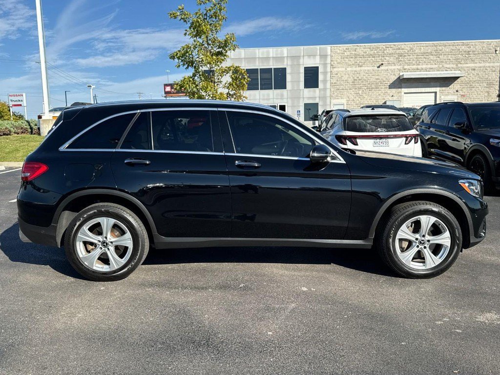 Used 2018 Black Mercedes-Benz GLC 300 image 2