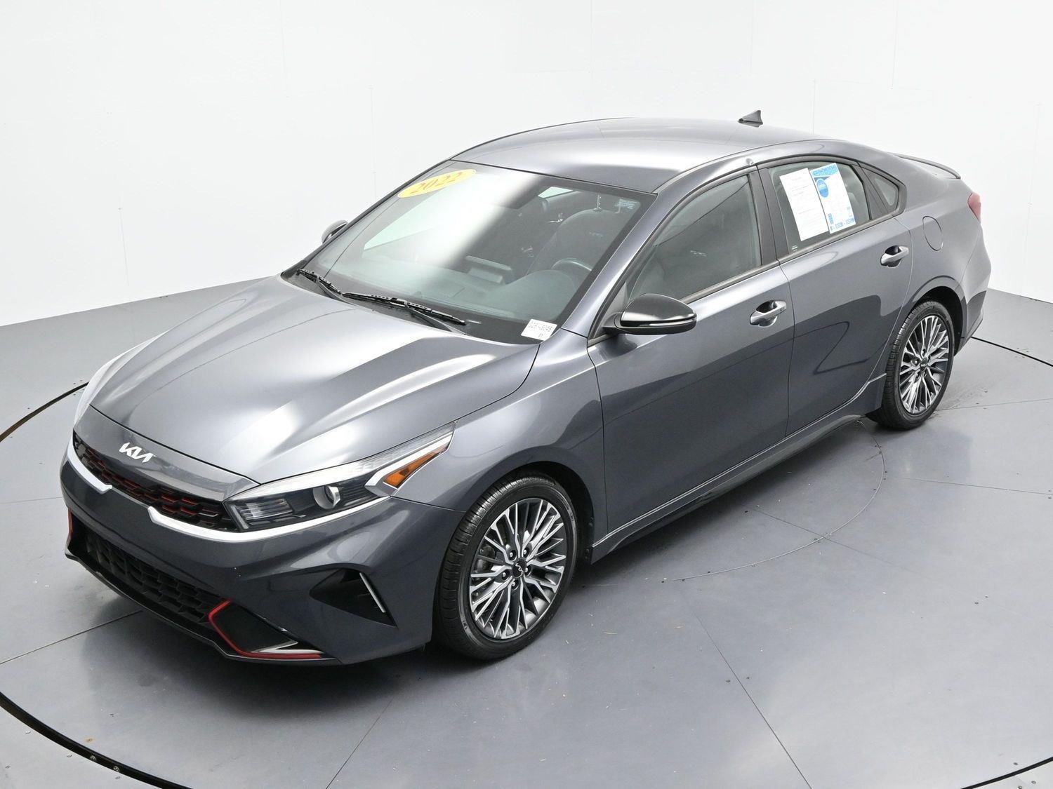 Used 2022 Gravity Gray Kia GT-Line image 37