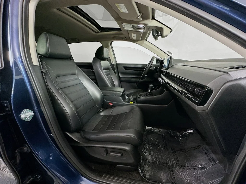 Used 2024 Blue Honda EX-L image 29