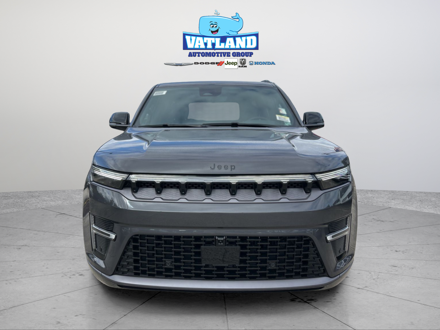 New 2026 Baltic-Gray Metallic Clear-Coat Exterior Paint Jeep Limited Altitude image 32