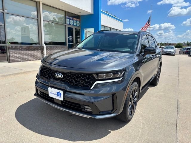 Used 2021 Gravity Gray Kia SX image 1