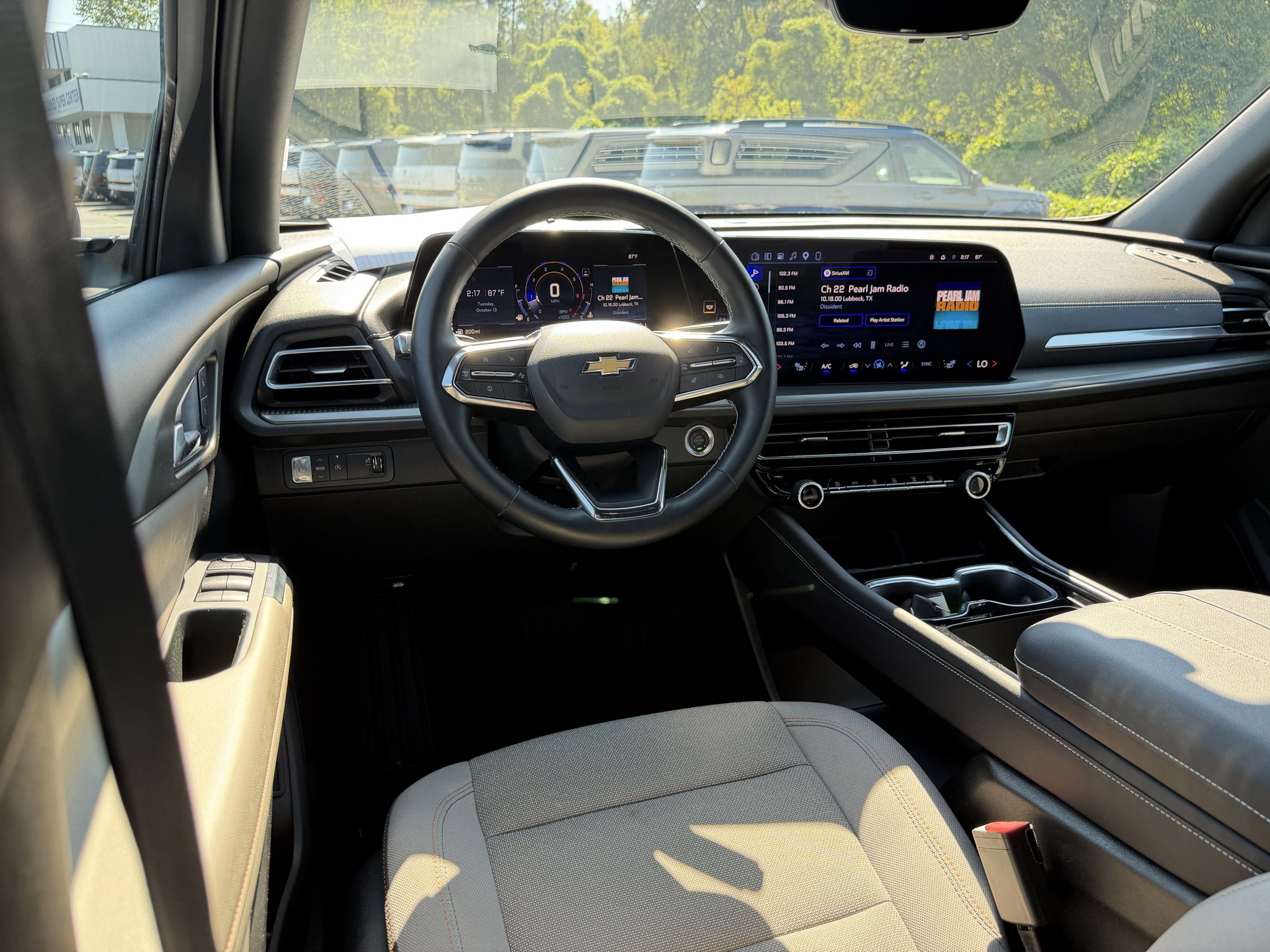 Used 2026 Sterling Gray Metallic Chevrolet FWD LT image 20