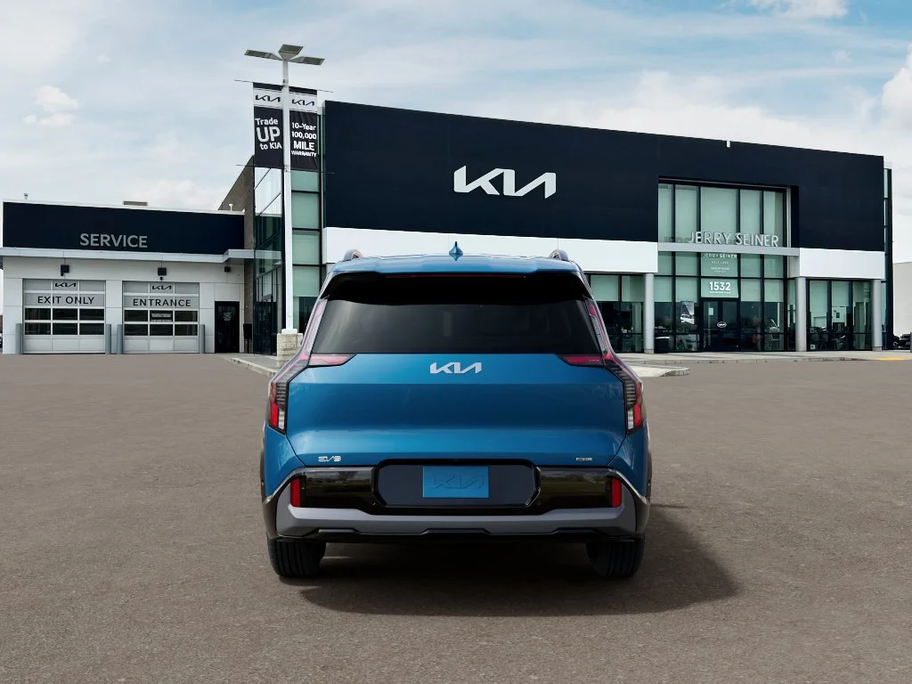 New 2026 Ocean Blue Kia GT-Line image 5