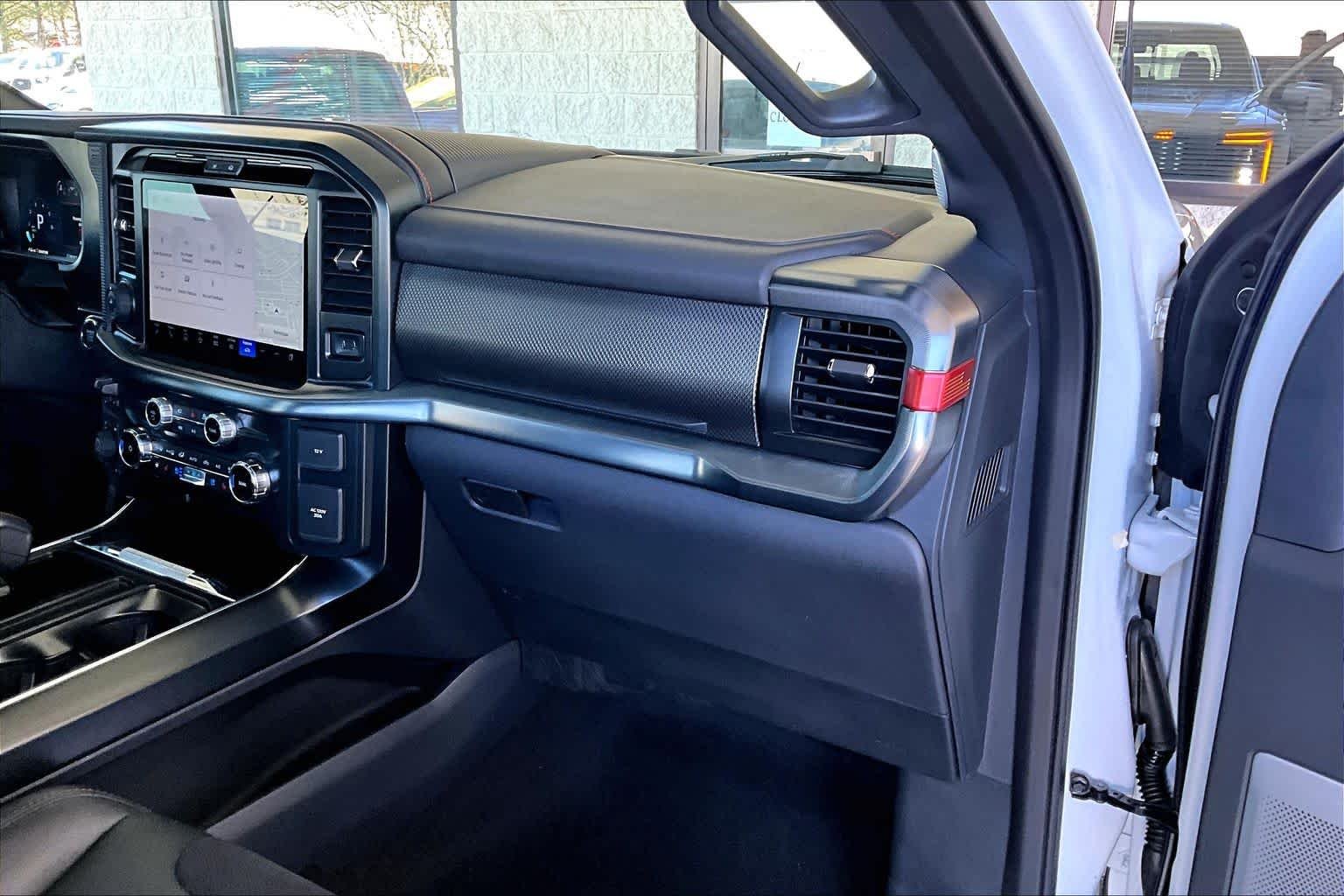 Used 2025 Oxford White Ford Raptor image 33