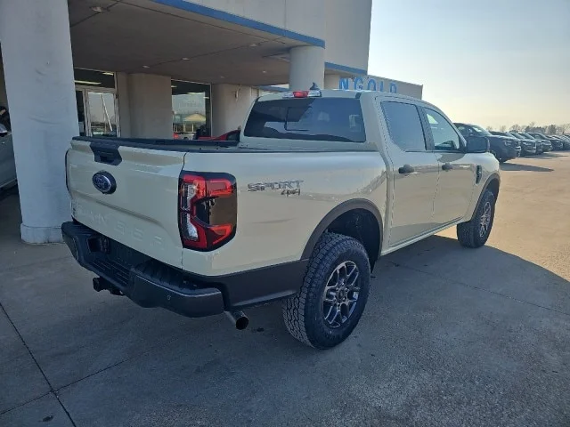New 2026 Desert Sand Ford XLT image 35