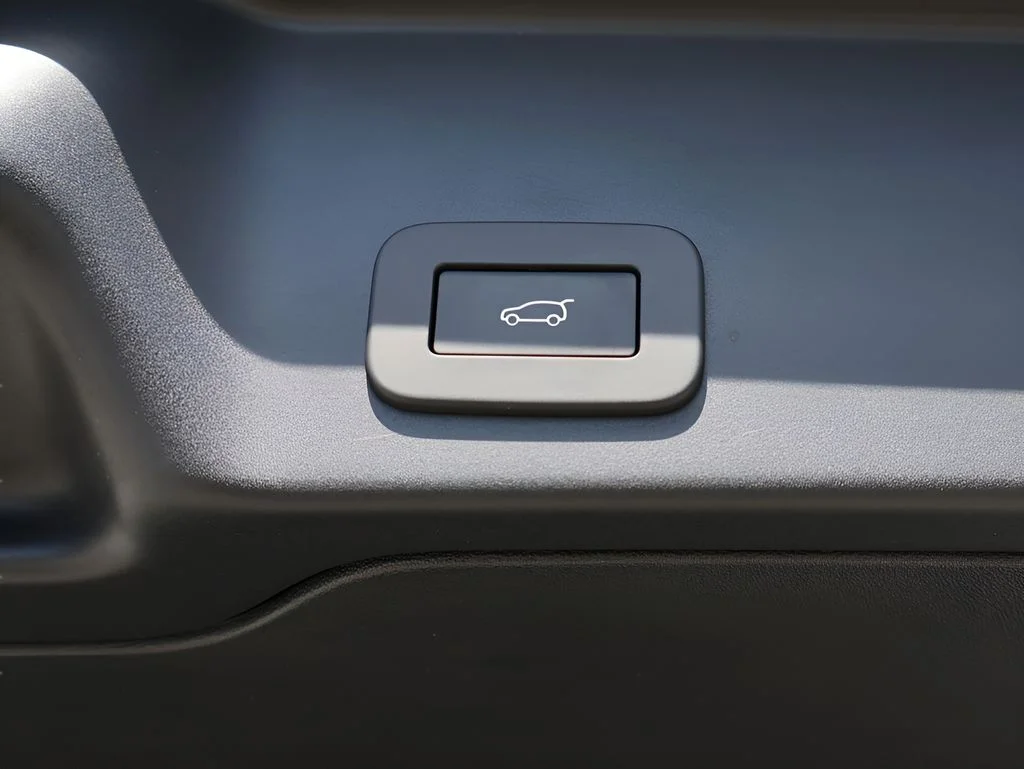 2026 Land Rover Range Rover Evoque Dynamic SE - Photo 16