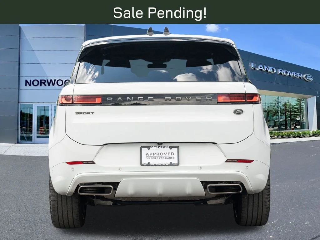 Certified Used 2023 White Land Rover SE Dynamic image 5