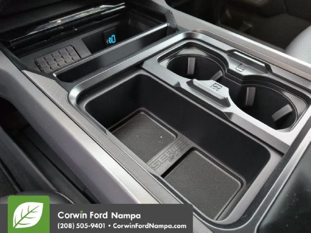 New 2026 Blue Metallic Ford Lariat image 18