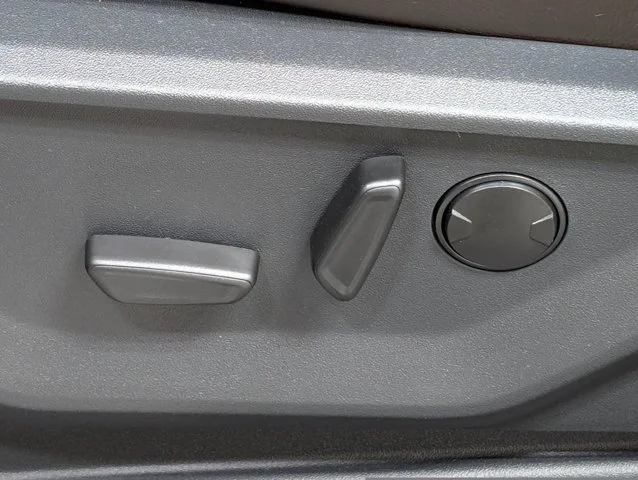 New 2027 Agate Black Metallic Ford King Ranch® image 49