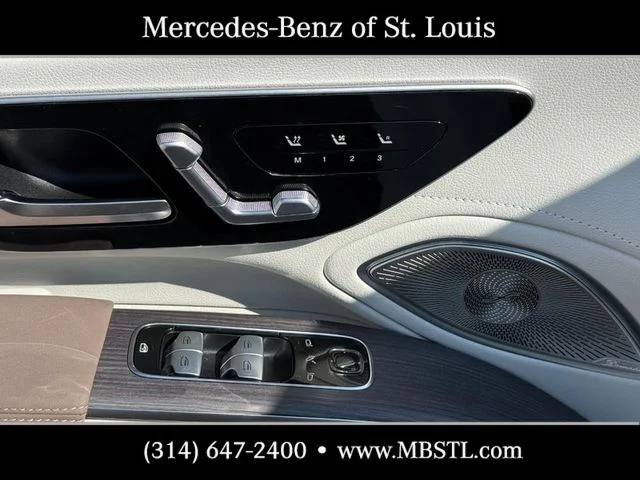 Certified Used 2024 White Mercedes-Benz 450 image 18