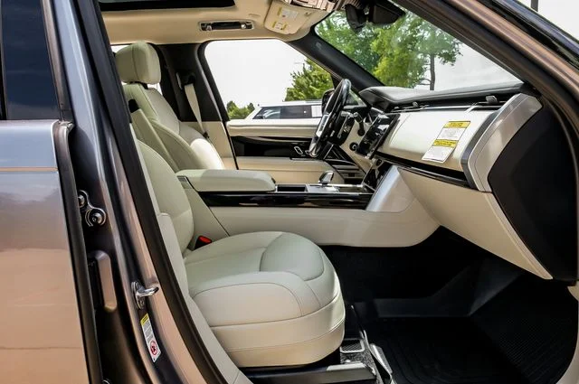 New 2026 Gray Land Rover SE image 43