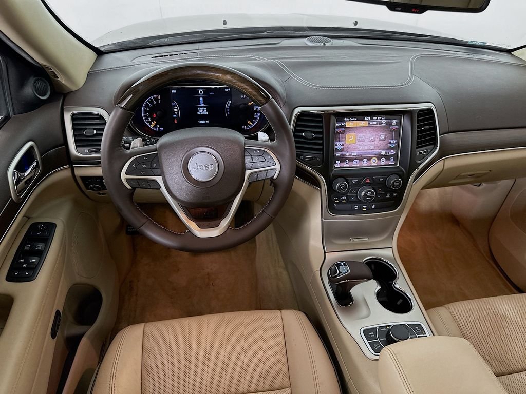 Used 2014 Brilliant Black Crystal Pearlcoat Jeep Overland image 23