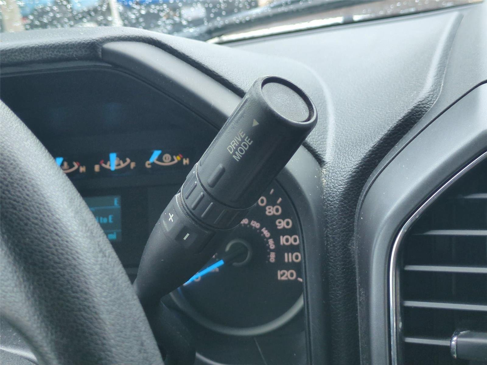 Used 2018 Oxford White Ford XLT image 28