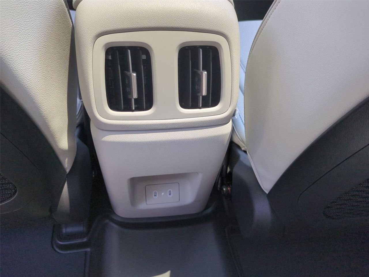 New 2026 Ecotronic Gray Hyundai Limited FWD image 36