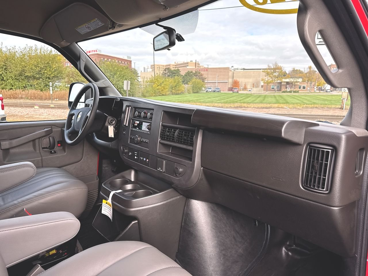 2025 Chevrolet Express Cargo Work Van - Photo 50