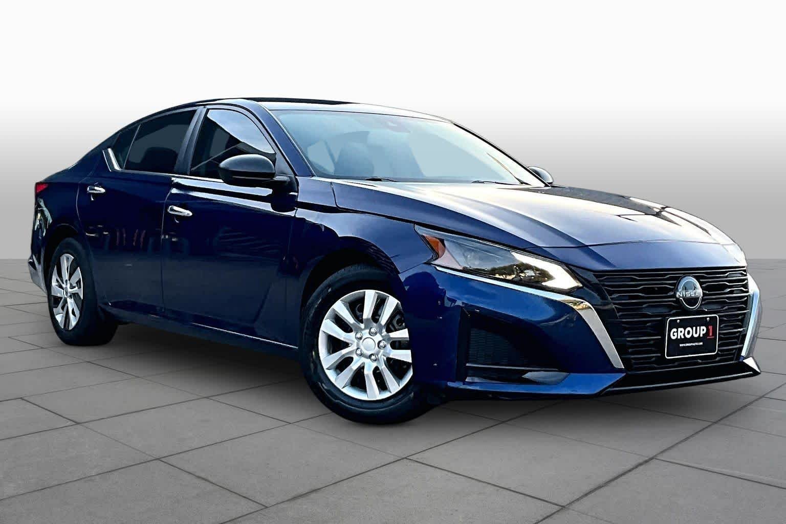 Used 2024 Deep Blue Pearl Nissan 2.5 S image 3