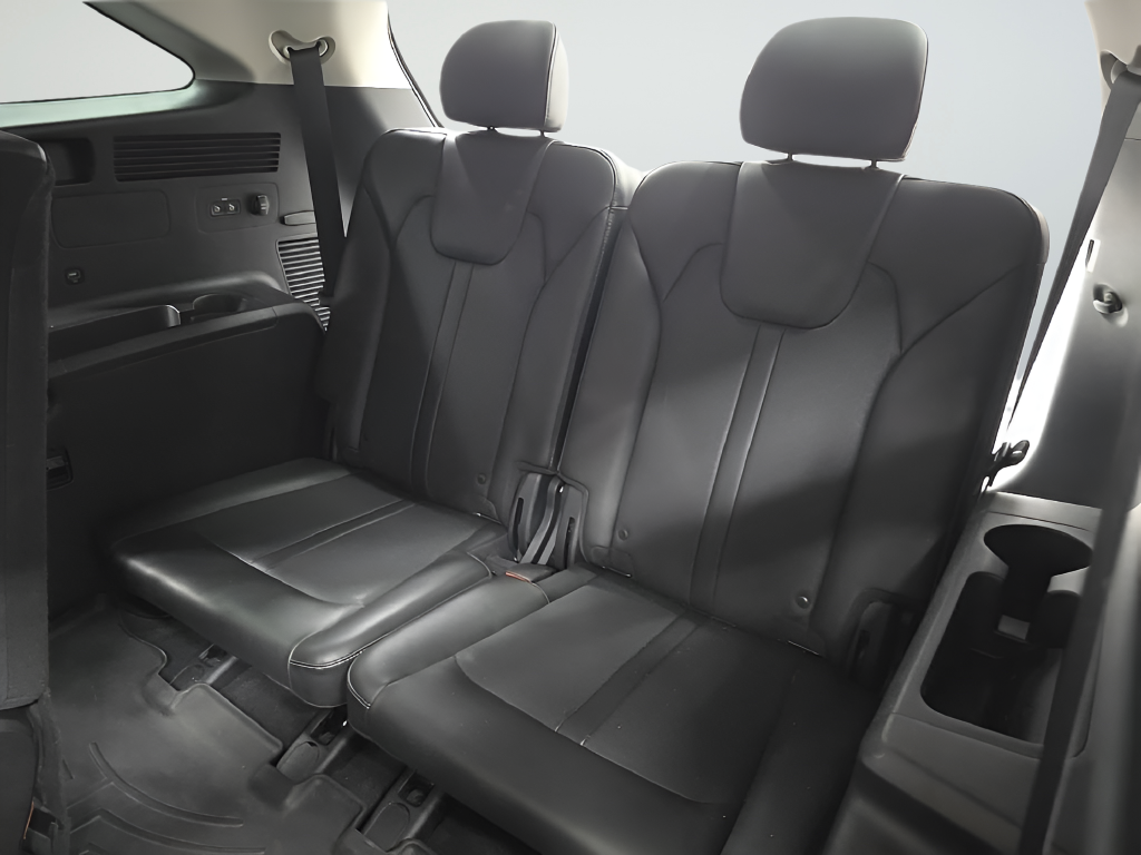 Used 2021 Gray Kia S image 23