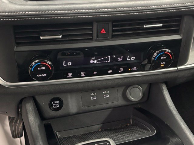 Used 2025 Gray Nissan SV image 30